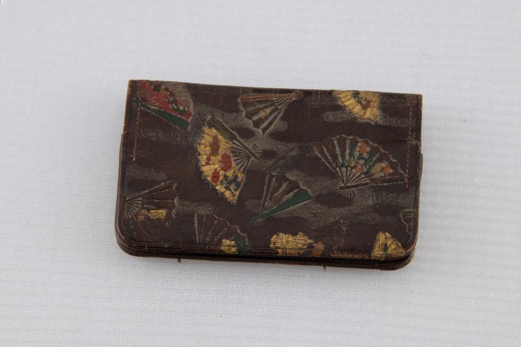 Card Case: Close