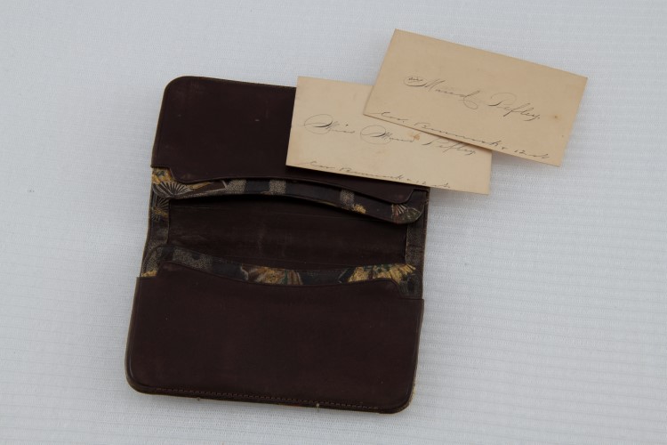 Card Case: Open
