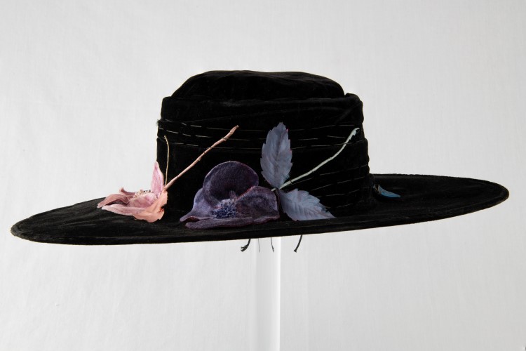 Hat: View One