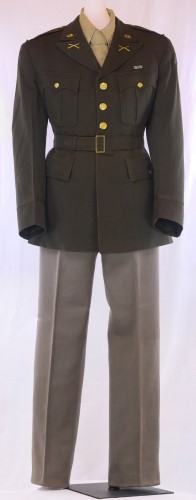 Army Uniform: 1 Front
