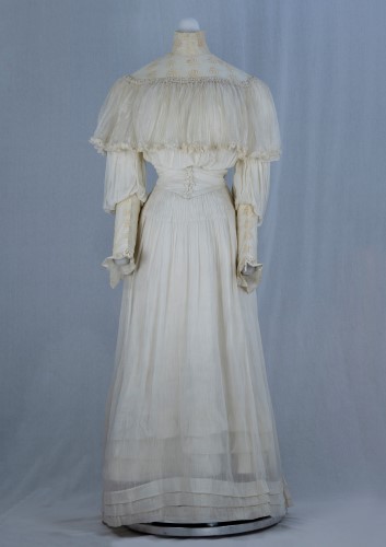 Wedding Dress: 1 Front