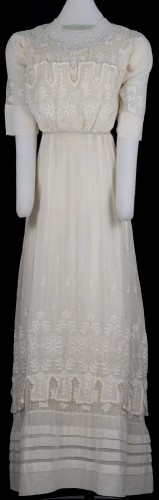 Wedding Dress: 1 Front