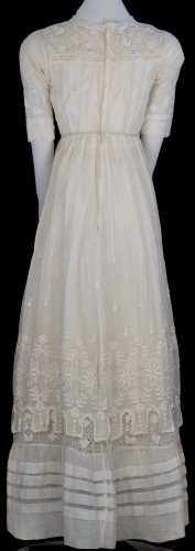 Wedding Dress: 2 Back