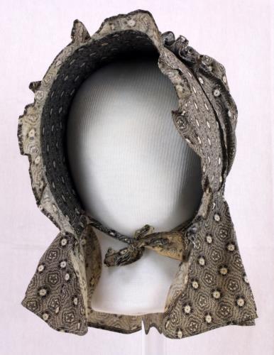 Front view of a sun bonnet from the 1900s