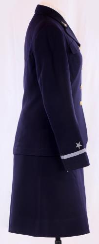 Side view of a WAVE uniform from the 1940s
