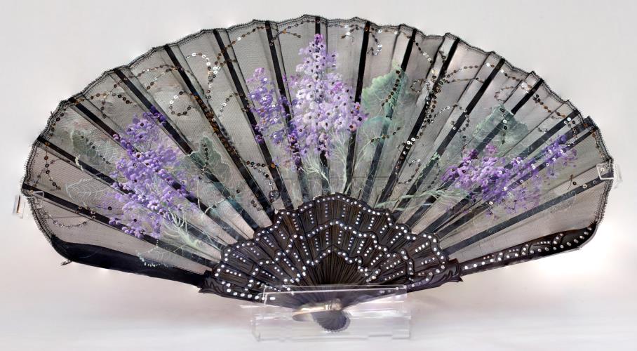 Black fan from the 1900s