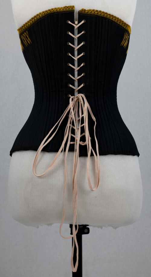 58-70 Corset: Back