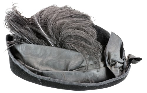 Black Velvet Woman's Hat: Front