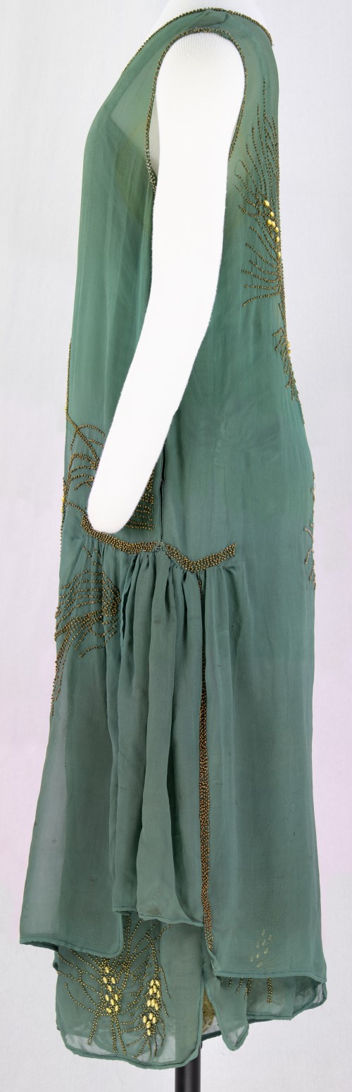 Green Dress: Right Side