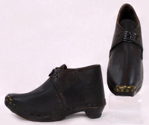 Front view of Welsh shoes from the 1860s