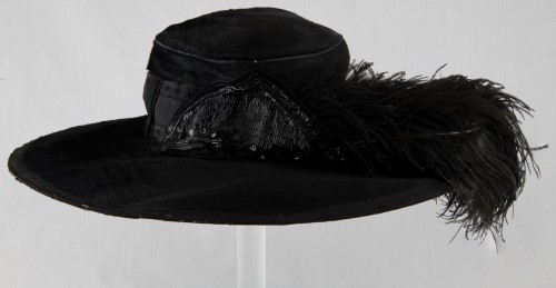 Hat Pin With Elk Tooth: View One