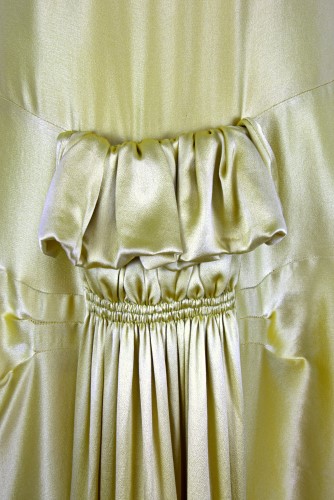 Sleeveless Chartreuse Satin Dress: Detail