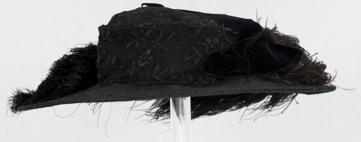 Feather Hat: Front