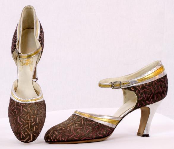 Front and side view of a modified T-strap heel from the 1930s