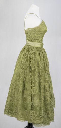 Green Lace Dress: Side