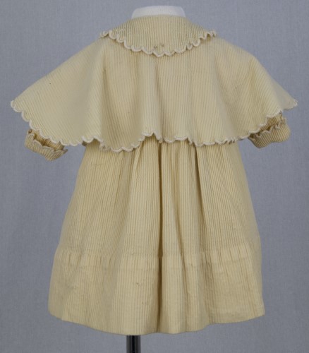Infant's Coat: Back