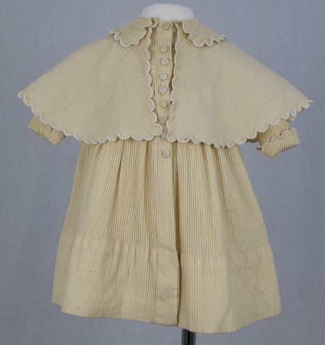 Infant's Coat: Front