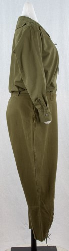 Woman's Ensemble: Side